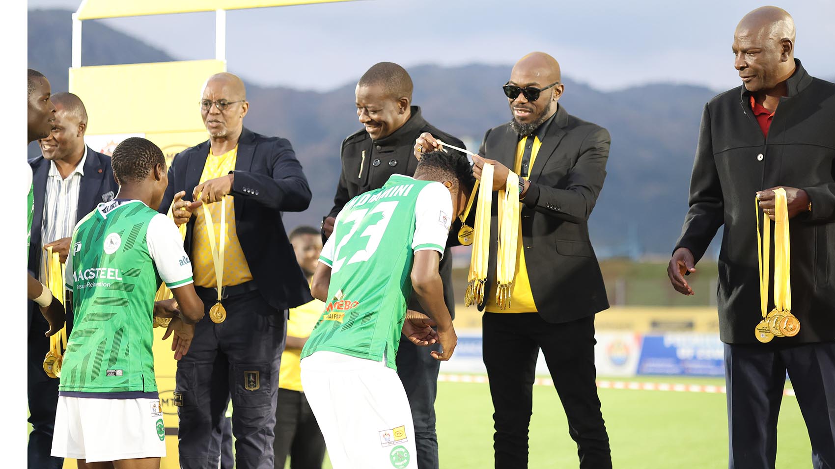 (L-R) PLE Chairman Polycarp Dlamini, Minister for Sports, Culture and Youth Affairs Bongani Nzima, MTN Eswatini Acting CEO Jerry Soko and EFA President Peter Simelane award Nsingizini Hotspurs with medals at Somhlolo National Stadium. (Pic: Nimrod Hlophe)